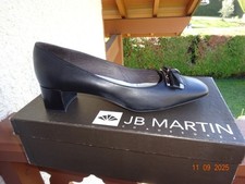 CHAUSSURES NEUVES P 41 "JB