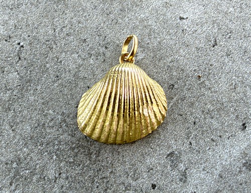 Pendentif massif carats - 18,