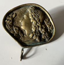 OLD PATERE / CRAFT HOOK BRONZE COAT RACK. ROYAL PORTRAIT