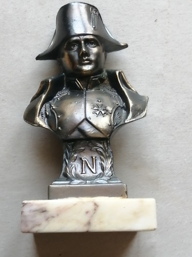 Buste napoleon sur socle - napoleon,