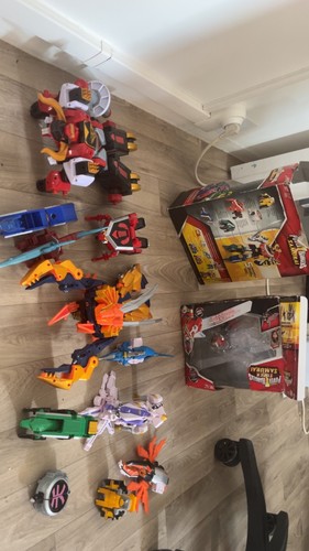 Ultra megazord power rangers - ultra,