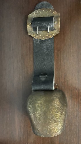 Ancienne cloche sonnaille - ancienne,