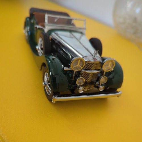 Modèle réduit voiture - voiture, de