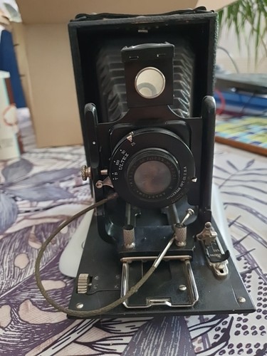 Ancien appareil photo - , à