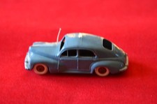 Voiture 1 /43 Norev  Peugeot