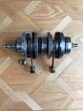  APRILIA 250 RS  / SUZUKI RGV