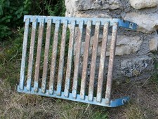 GRILLE de PUITS, porte grille
