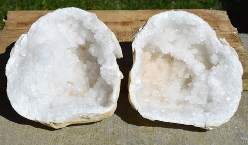 Géode quartz 1040 - quartz, grammes