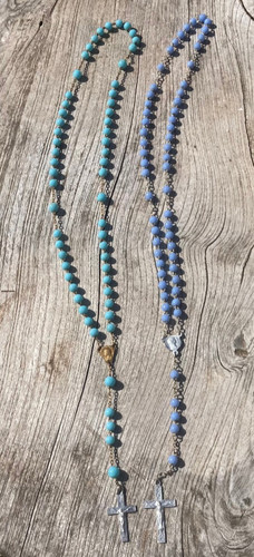Deux chapelets opaline - deux, en