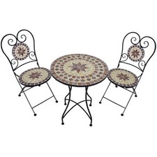 Table de jardin et 2 chaises