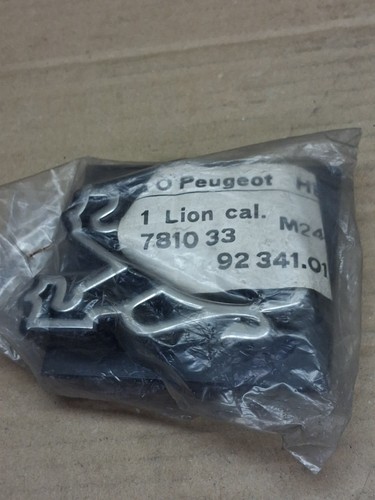 Lion calandre origine - lion, de