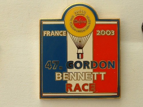 Pin montgolfiere biere - pin's,