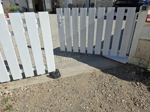 Portail pvc alu - pvc,