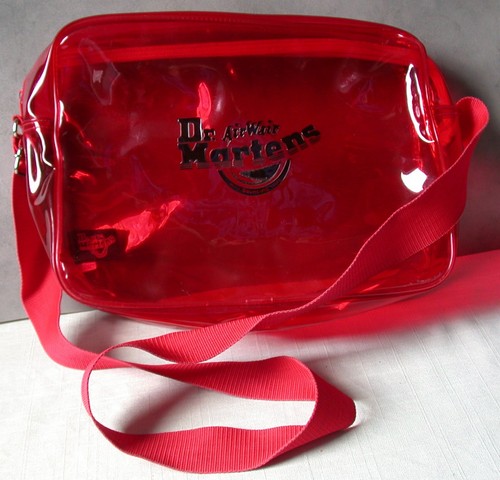 Sac plastique rouge martens - sac,