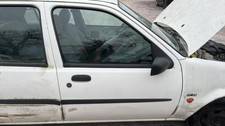 Porte avant droit FORD FIESTA