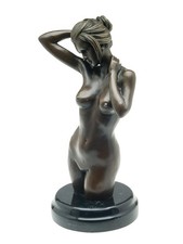 Statuette de femme nue -