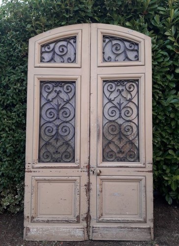 Porte entrée chêne grilles - porte,