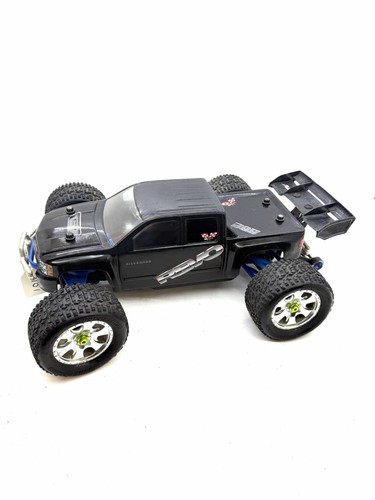Rare traxxas revo brushed - e-revo,
