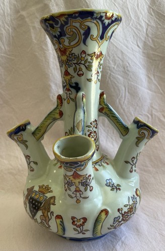 Vase multi trous motifs - trous, à