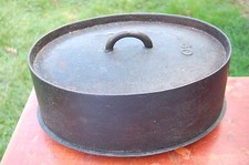ETONNANTE ET ANCIENNE COCOTTE