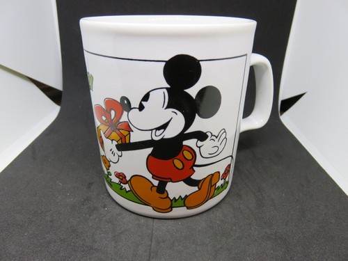 Mickey and minnie walt disney - walt,