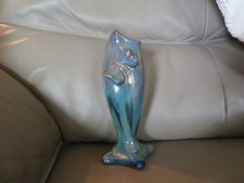 vase à décor de papillon  en