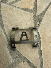 Plaque Fixation Réservoir Essence Taille Haie Tanaka T23