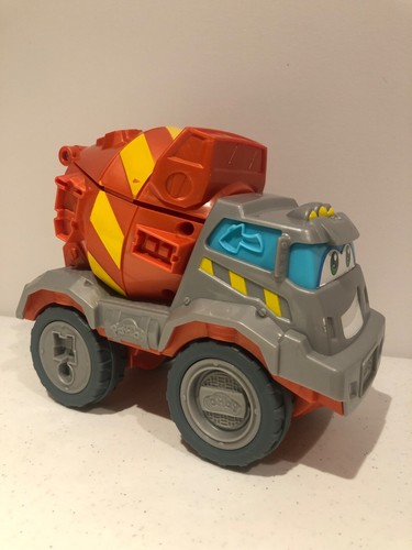Playdoh cement truck mixer - cement,