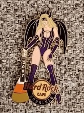 PIN GIRL HARD ROCK CAFE/