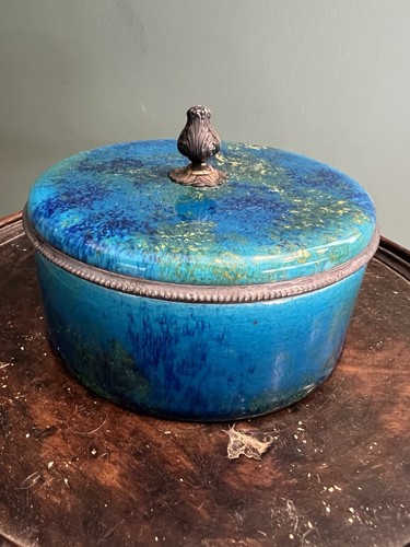 Pot couvert boite porcelaine - &,