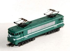 LIMA 1/87 HO LOCOMOTIVE