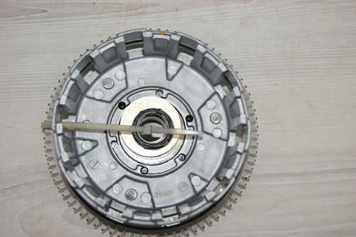 Suzuki gsr 750 abs partir - suzuki,
