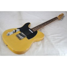 (Fender Japan) Guitare