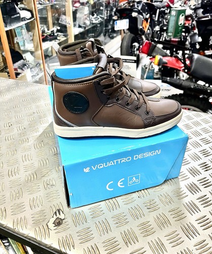 Chaussures moto baskets - chaussures,