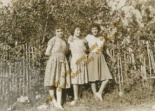 #48836 KALAMOS Greece 1.6.1957. Three schoolgirls, excursionists. Photo TAMIS