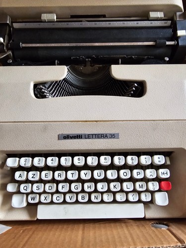 Olivetti lettera machine - olivetti, 35