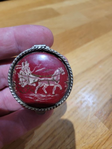 Boîte ronde pilulier fer - ronde, en