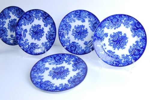 Lot six plat porcelaine - lot,