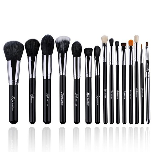 Pinceau maquillage - pinceau,