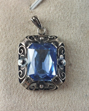 Ancien pendentif, décor pierre bleue, en argent, art déco
