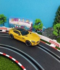 Voiture pour circuit Carrera