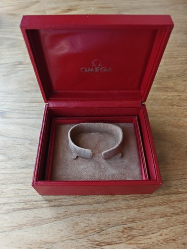 Box omega speedmaster - box,