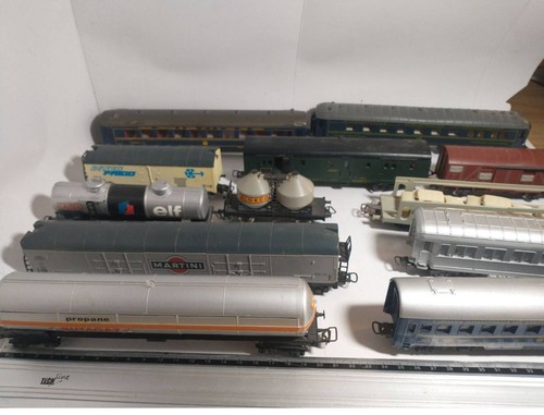 Train lot wagons a - de, 12