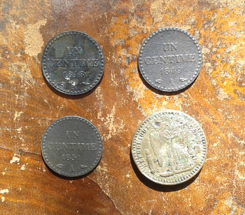 Monnaies royales trois - , 1