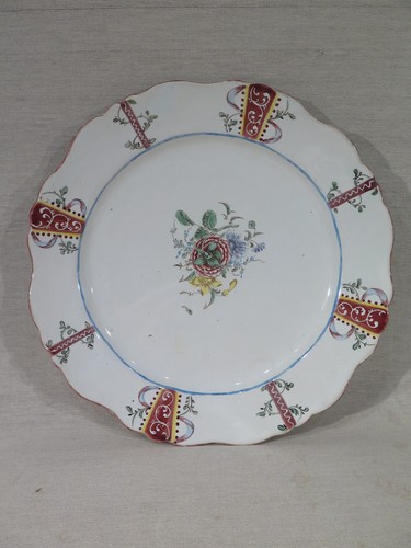 Ancienne jolie assiette - ancienne, en