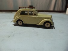 1/43  - Renault  " Juva 4 "