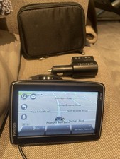 TomTom Go Live 825 4ER51 with 32 GB SD with UK & ROI Maps