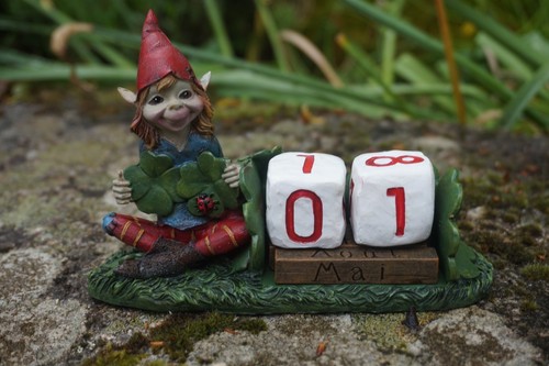 97177 figurine troll - figurine,