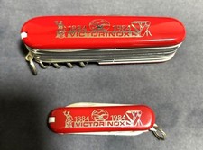 Ensemble de couteaux suisses