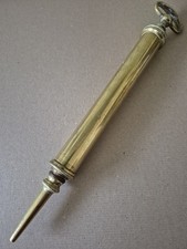 Pompe à Graisse du Dépôt du